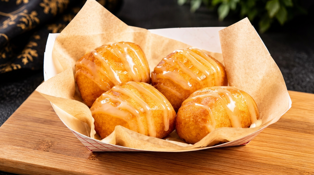 Fried Golden Buns (4) 香炸黄金小馒頭.