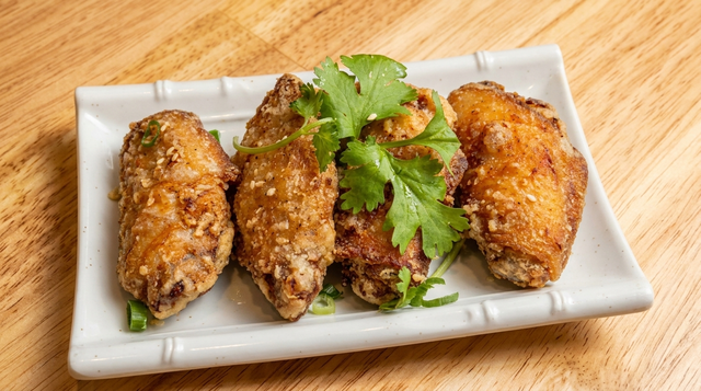 椒鹽雞翅 Salt & Black Pepper Chicken Wings (4).