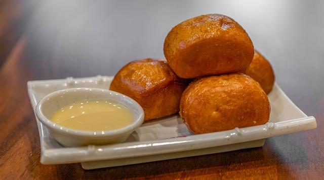 香炸黄金小馒頭 Fried Golden Buns (4).