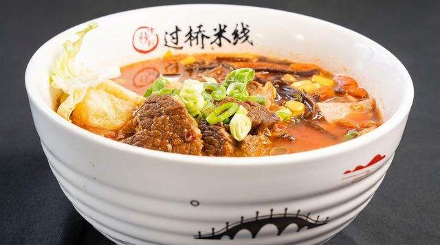 Tomato Soup with Beef Brisket & Tendons 蕃茄牛腩米線.